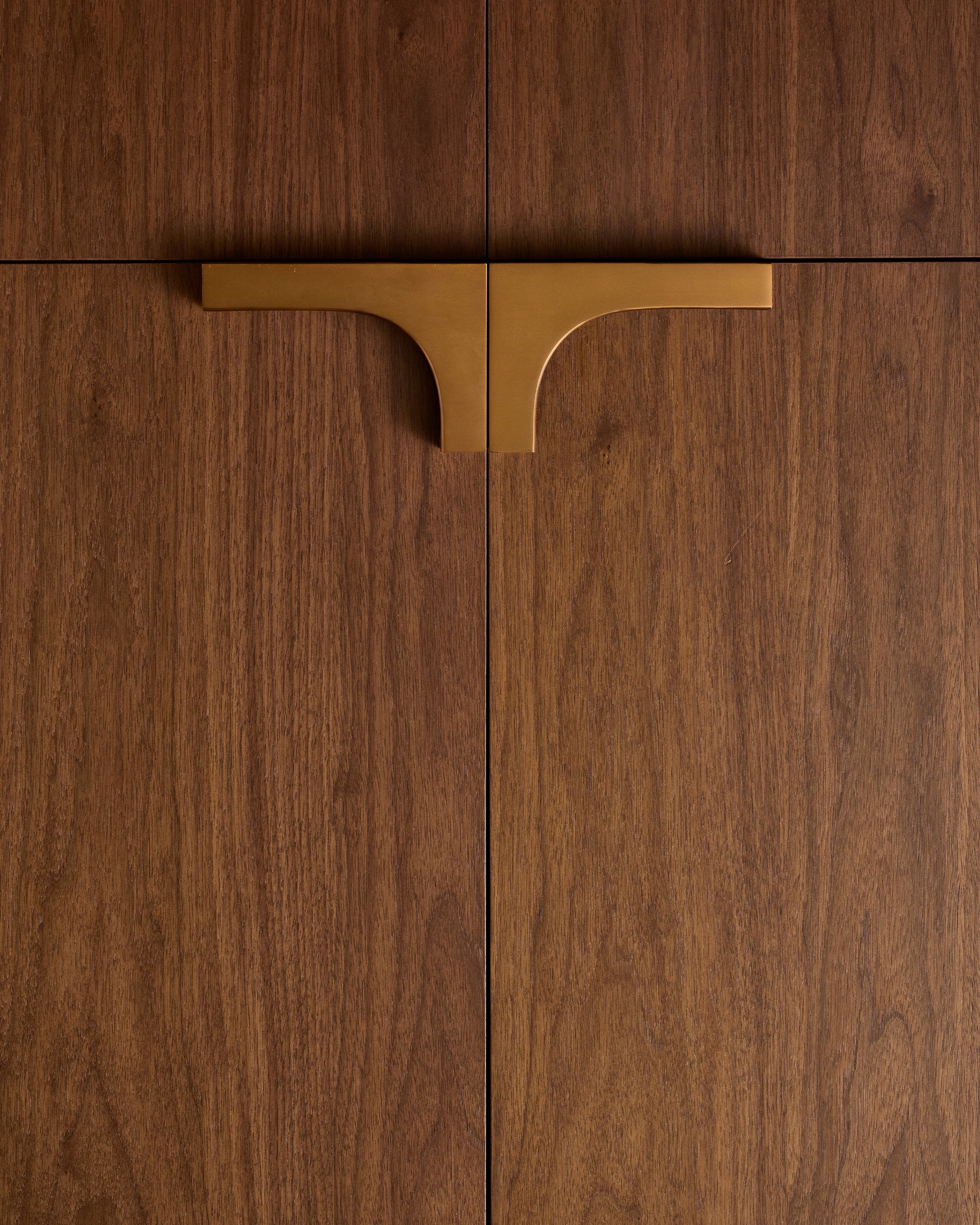 Avalon Corner Cabinet Pull, 6"