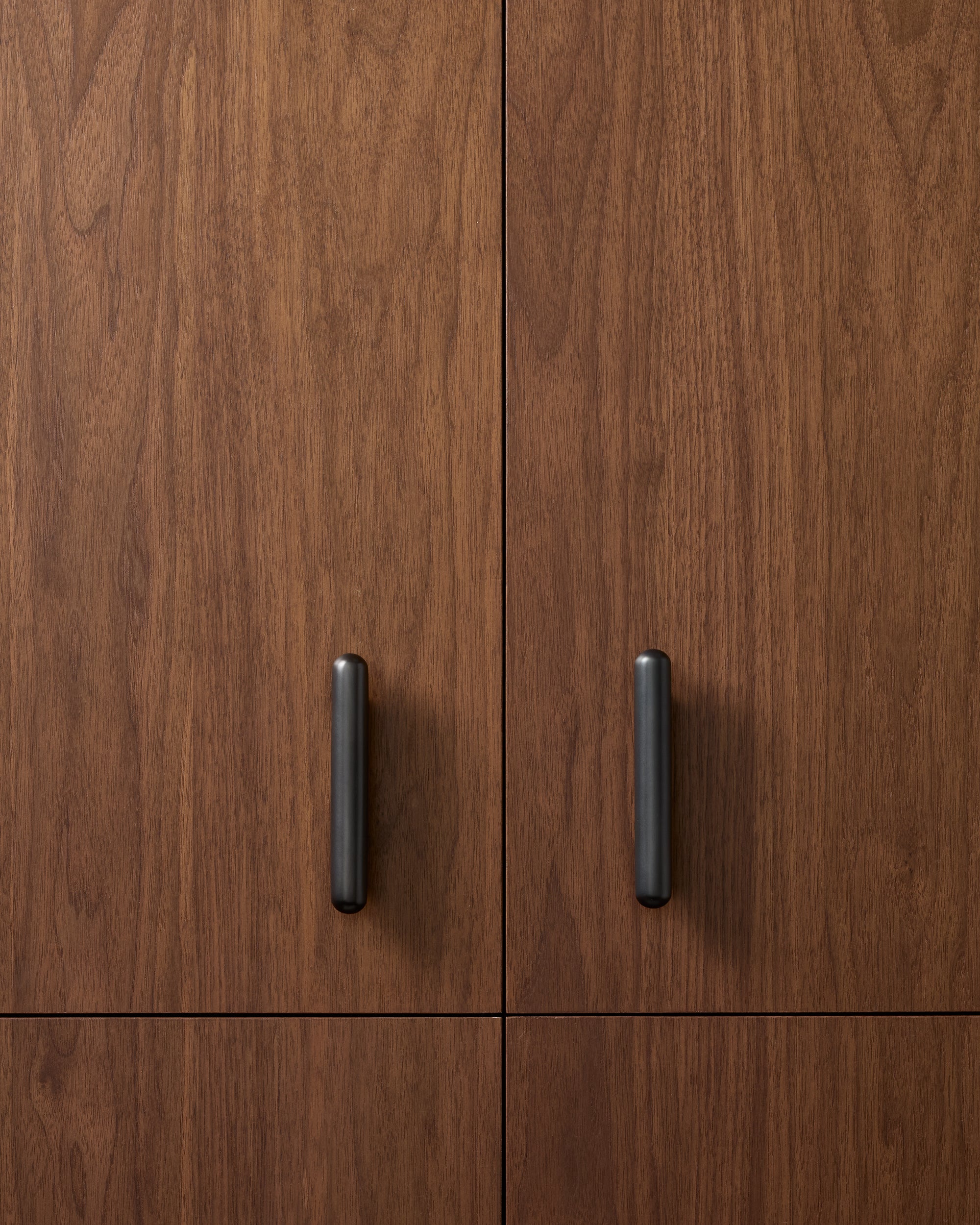 #finish_blackened brass