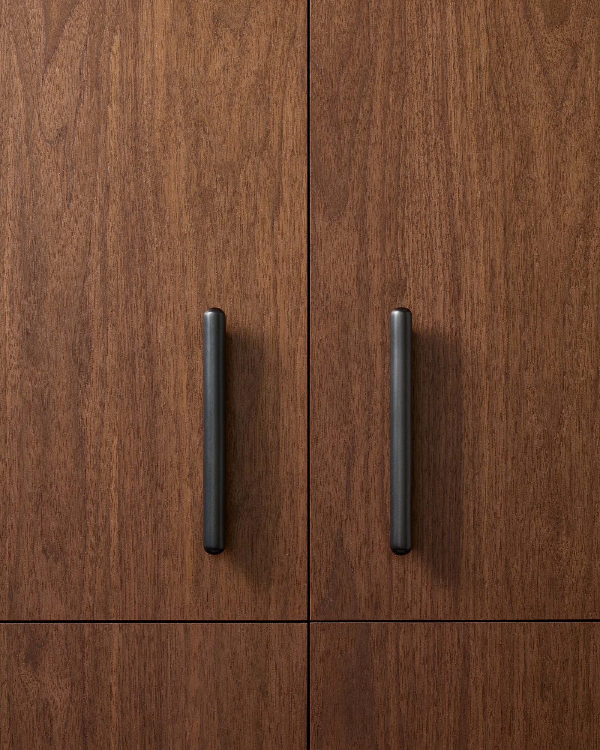 #finish_blackened brass