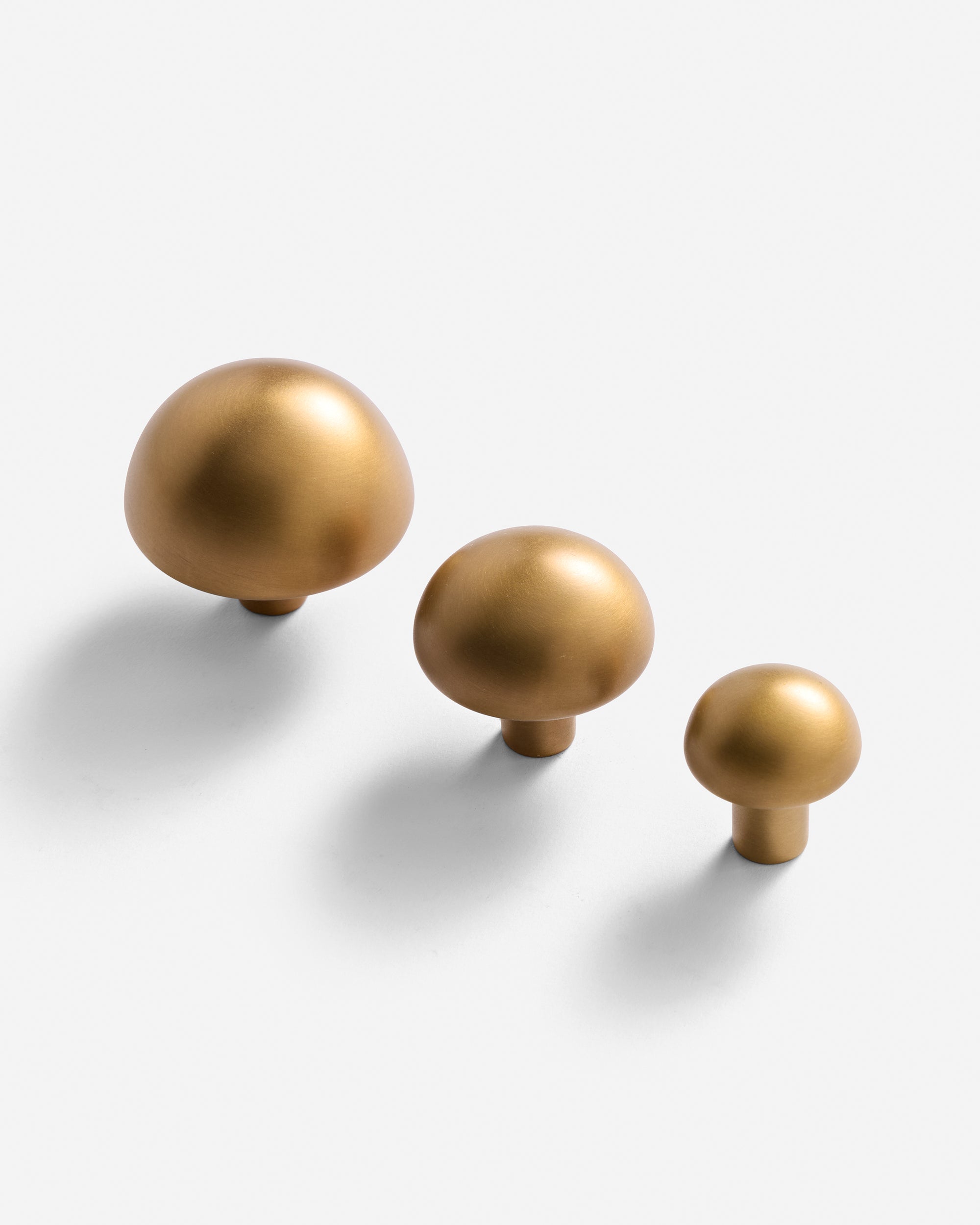 #finish_aged brass