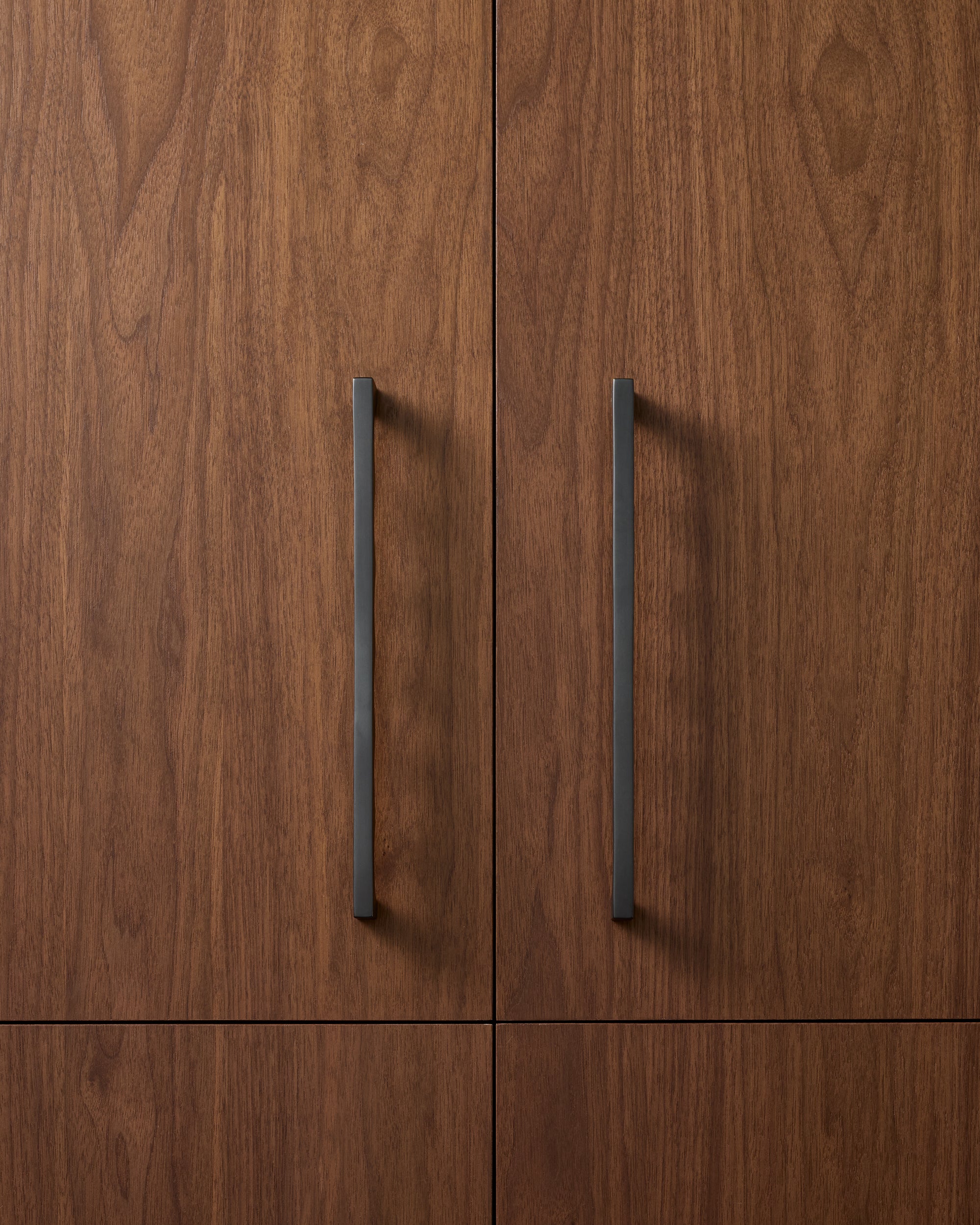 #finish_blackened brass