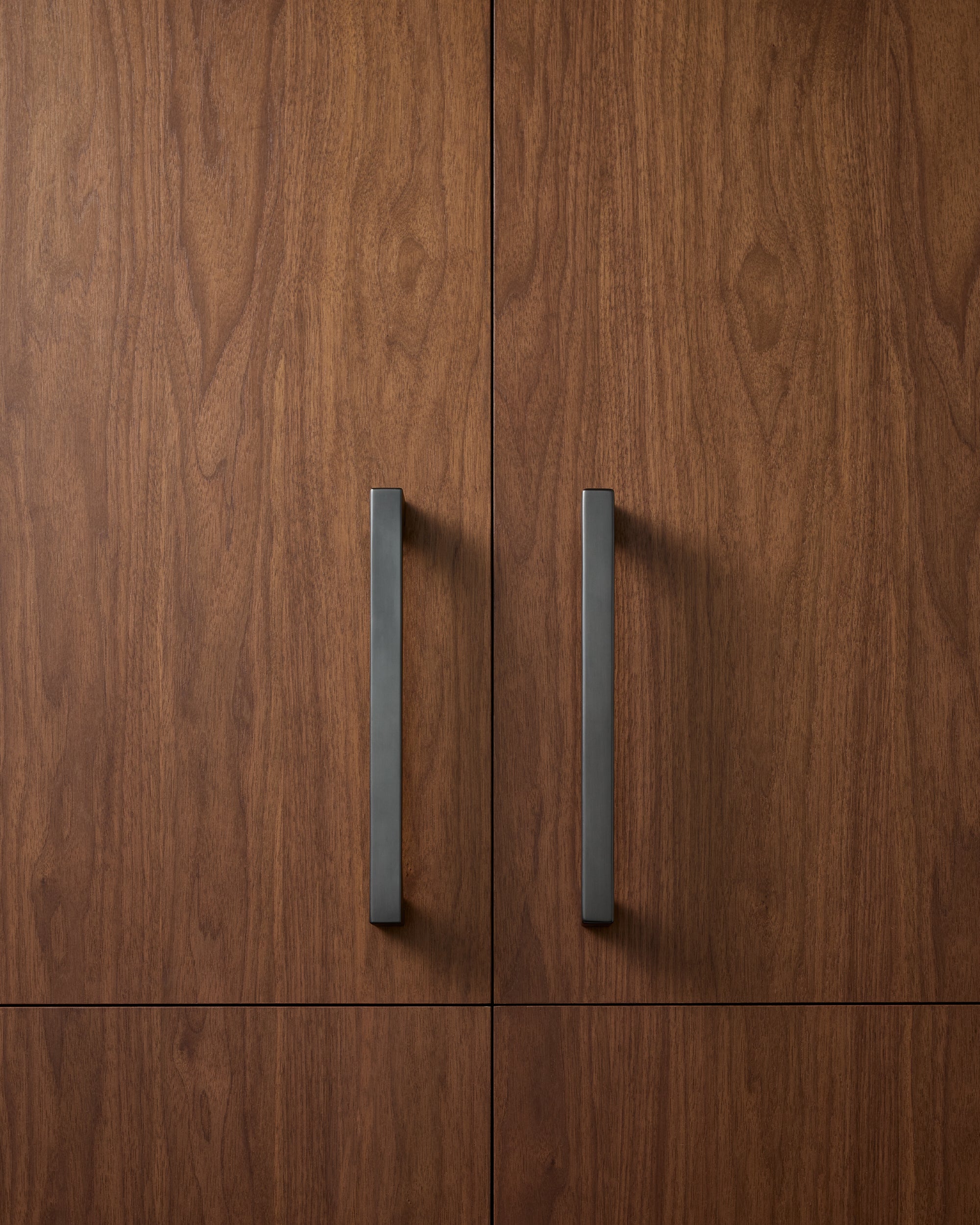#finish_blackened brass