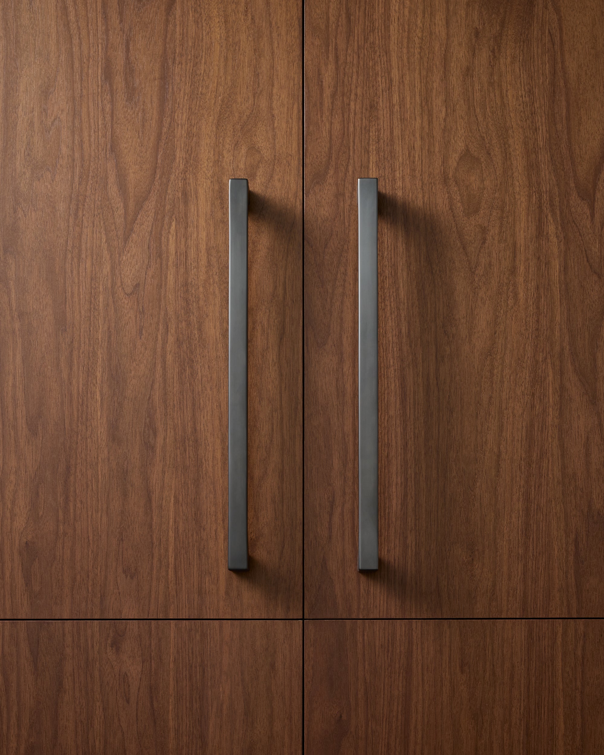 #finish_blackened brass