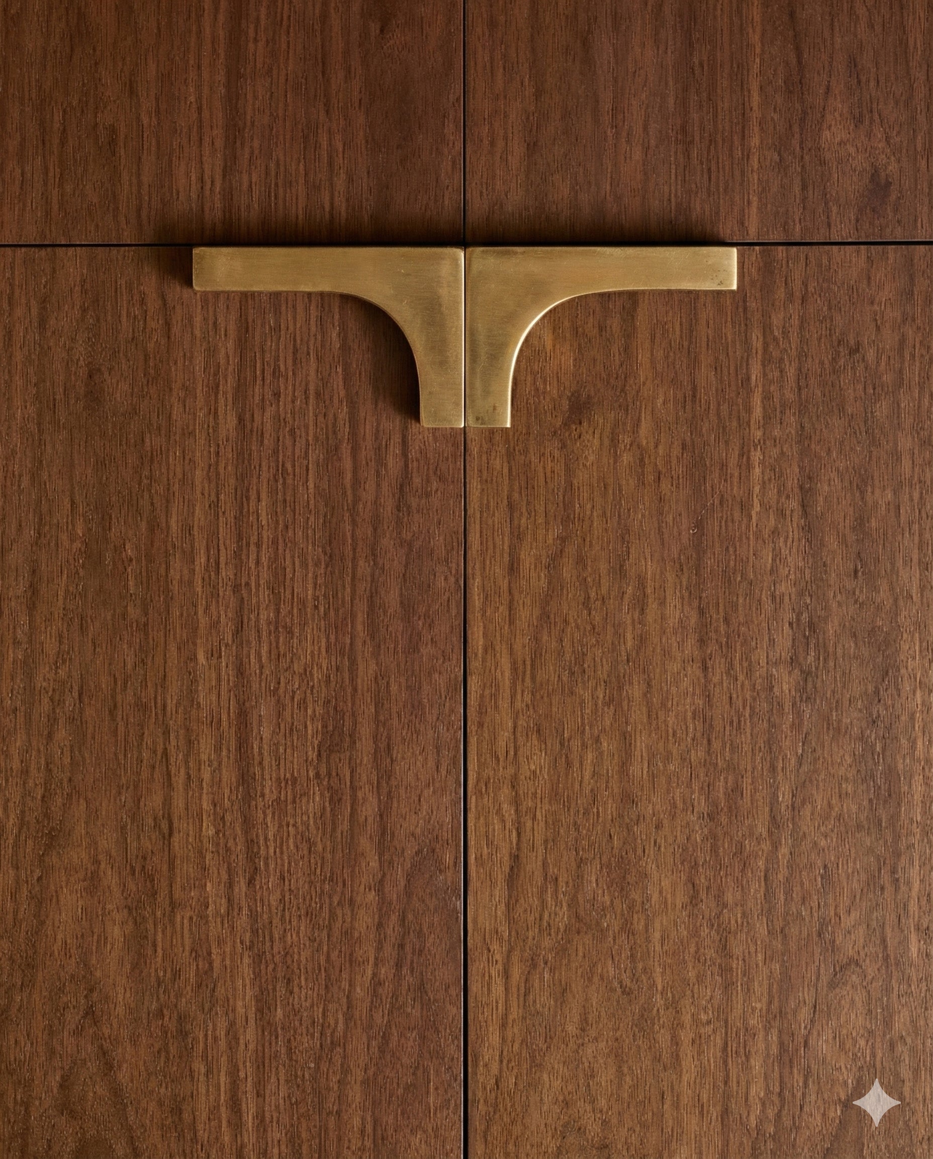 Avalon Corner Cabinet Pull, 6"