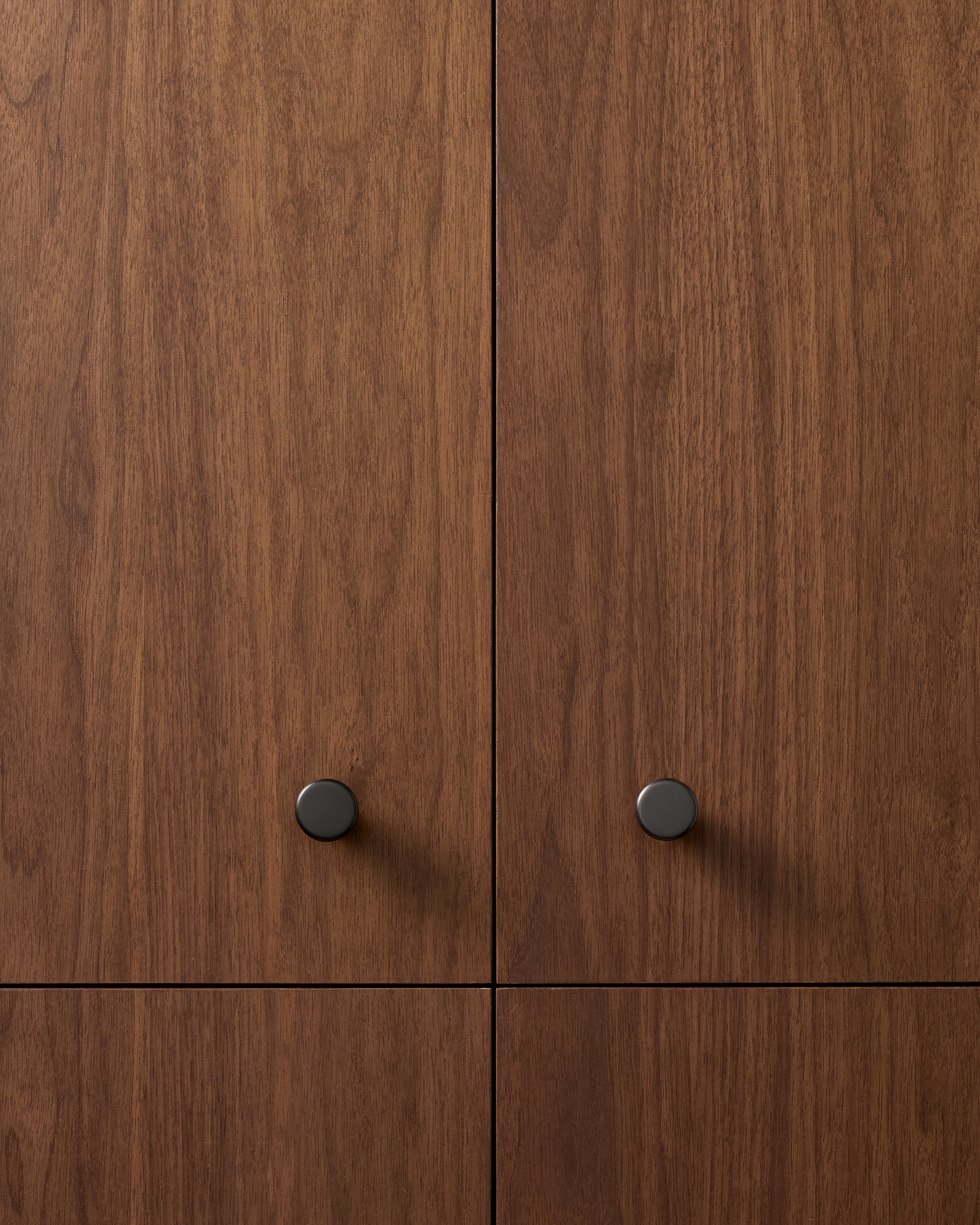 #finish_blackened brass